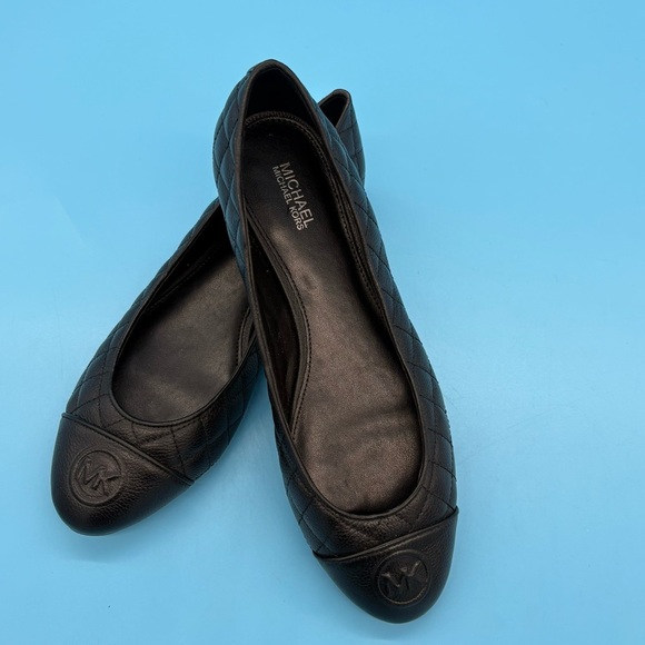 Michael Kors Black Quilted Leather Loafers Size 8M - Picture 2 of 8